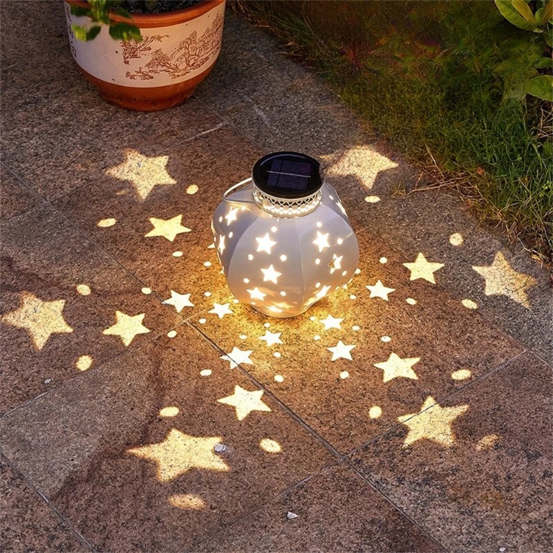 ガーデンスタープロジェクターランプ吊り下げ式ソーラーライト屋 - Bollard Light Garden のレビューと価格